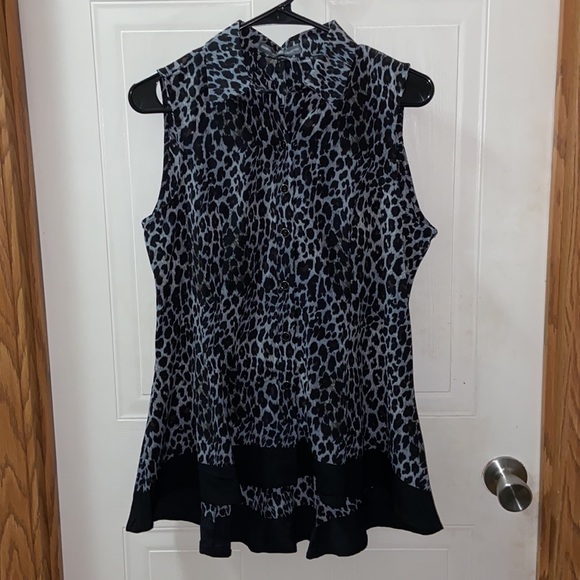 Signature Collection Button Up Flowy Tank Blouse Leopard Print Size Medium - Picture 2 of 4